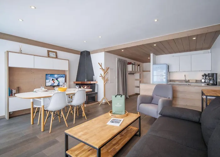 Familial Renove Proche Des Pistes Avec Wifi A - Fr-1-568-60 Appartement Courchevel